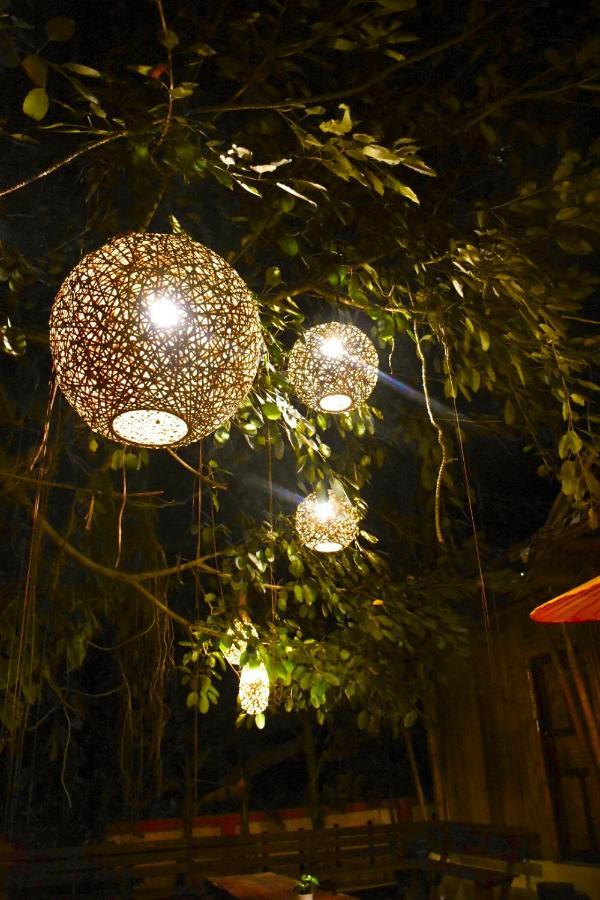 Ban Rai Jai Chaem - Spa Cafe & Homestay Exterior foto